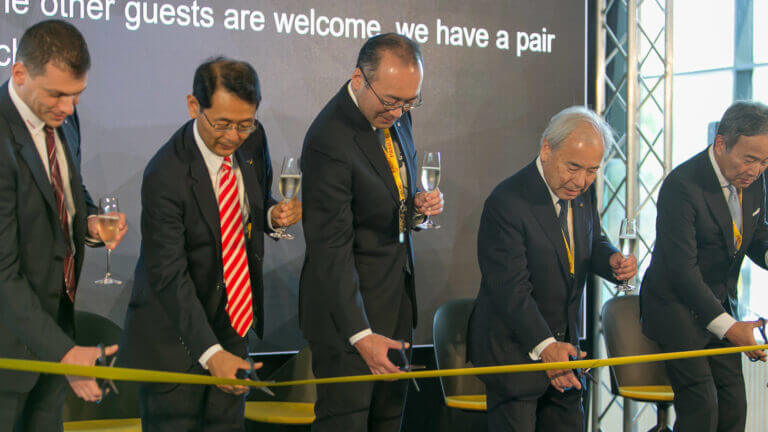 Fanuc investe e inaugura la nuova sede in Italia