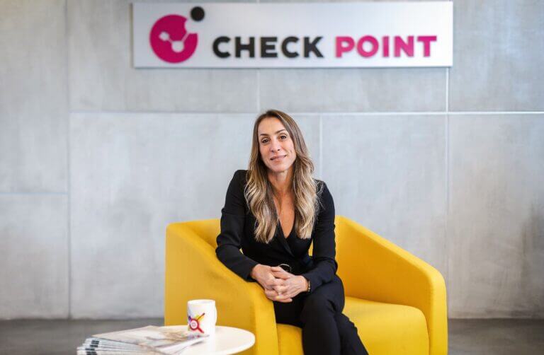 accardi check point